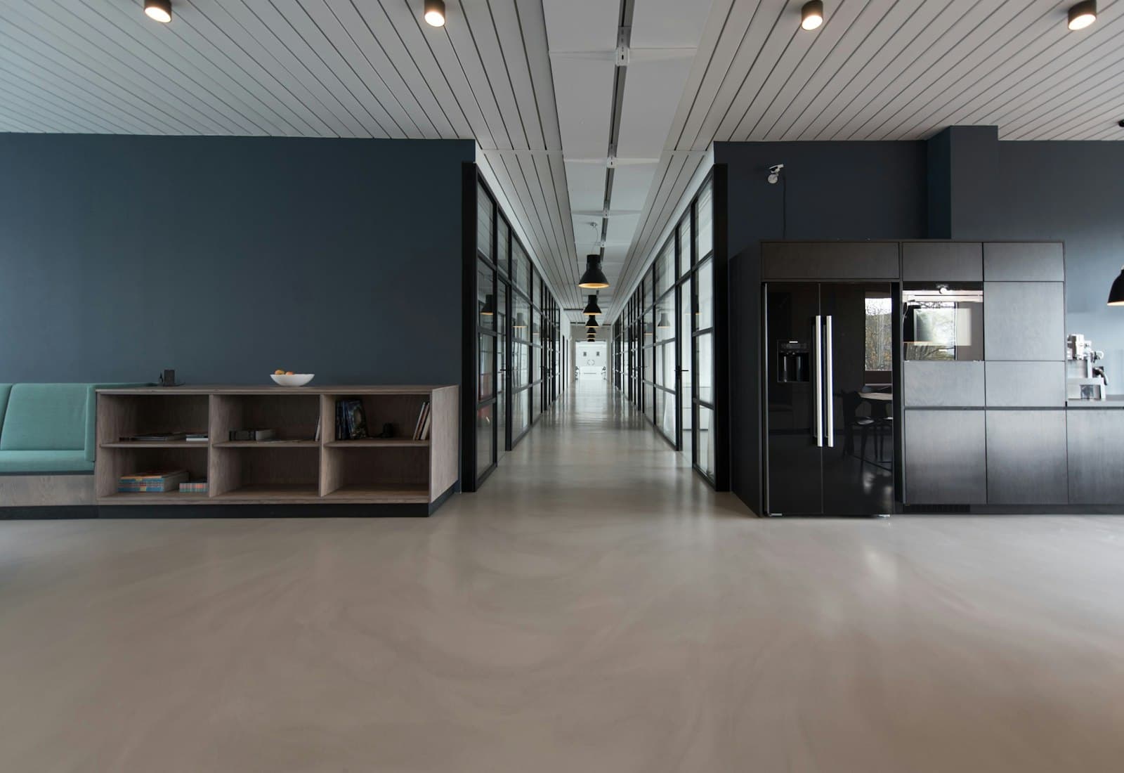 Studio Loft — Workspace